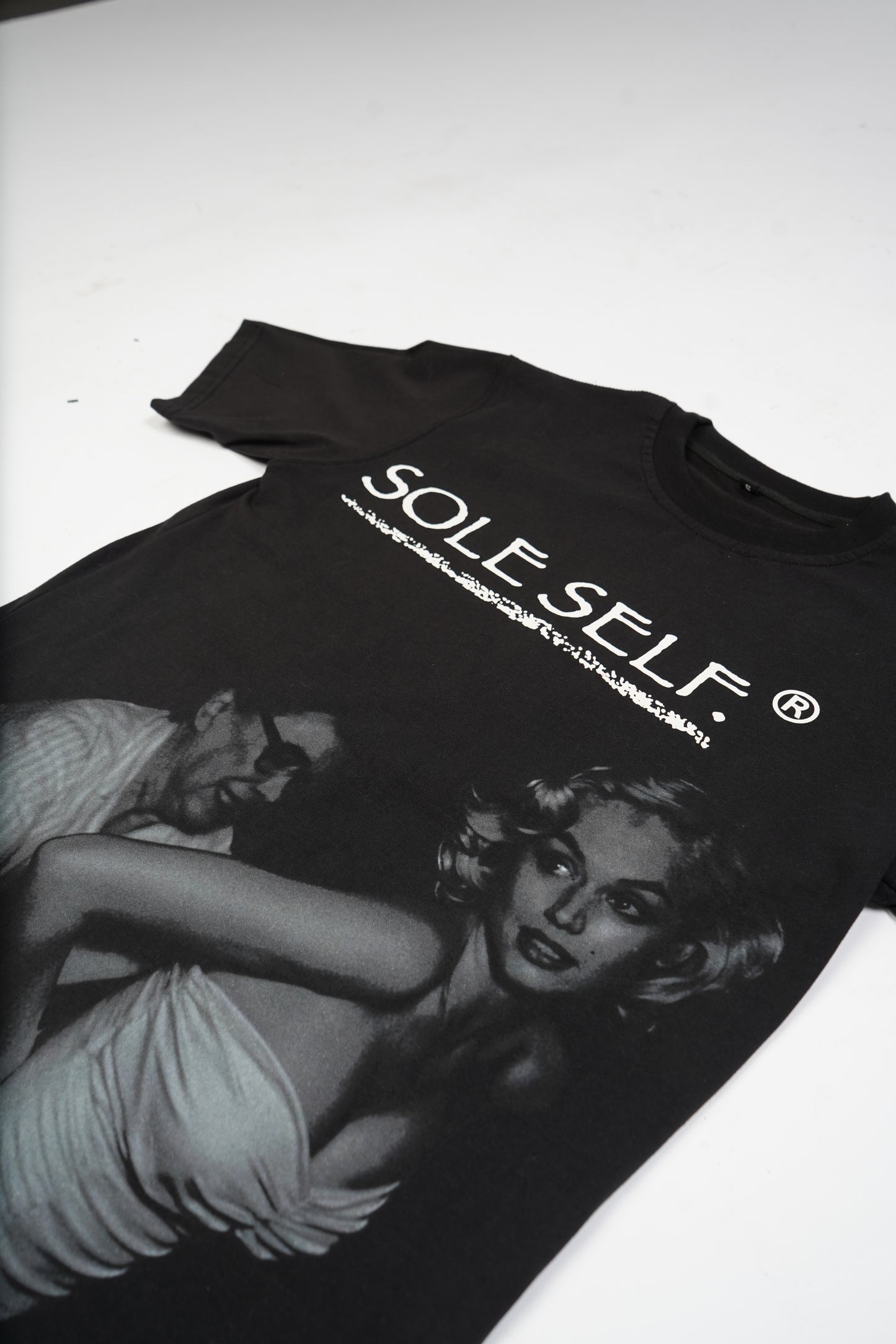 "Marilyn Monroe" Graphic Shirt